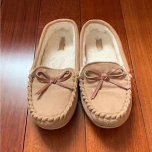 Girls camel brown fur winter moccasin slippers loafers